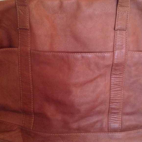 Wilson's Leather Carryall Handbag