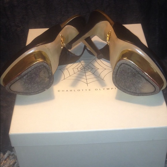 Charlotte Olympia Dolly Pumps - Picture 4 of 4