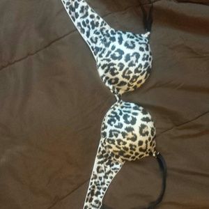 34a bra