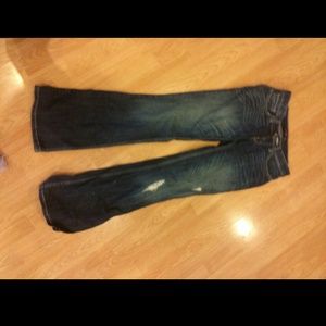 Women's Levi jeans