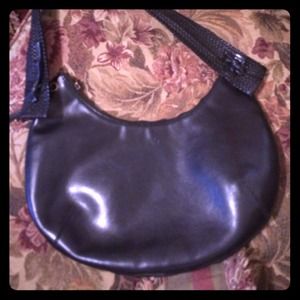 SOLD!! Vintage 💯Authentic all Leather Gucci.