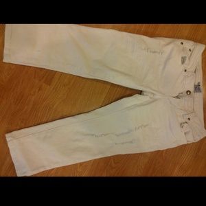 White max love Capris