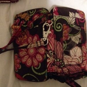 Vera Bradley used cell phone wallet
