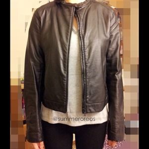 Simple Faux Leather Biker Jacket Size Medium
