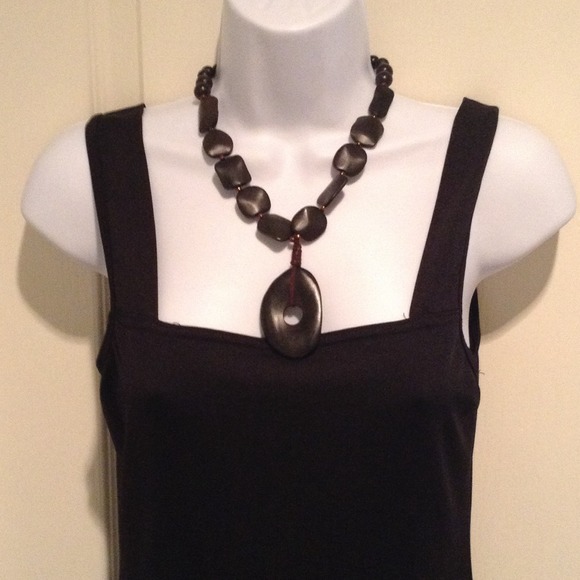 Jewelry - ❣❣Wood necklace and pendant drop