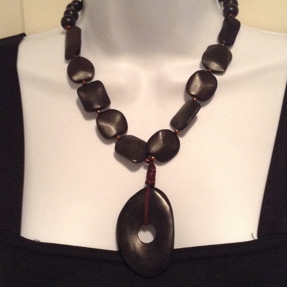 ❣❣Wood necklace and pendant drop - Picture 2 of 2