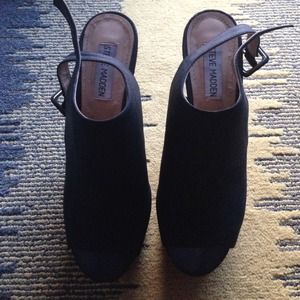 Steve Madden women's Gabby Platform Pump