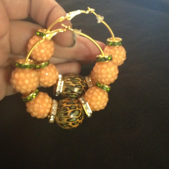 Sold - Picture 2 of 4