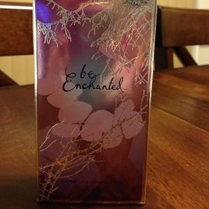Perfume be enchanted , bed &body works