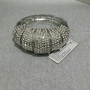Crystal clear white bracelet