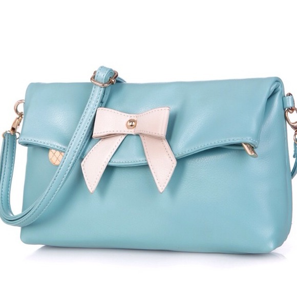 💢Free With Any Purchase💢 sent with a bundle $105 - Picture 4 of 4