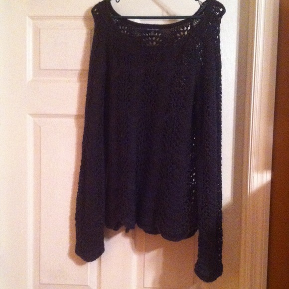 ‼️SOLD‼️American Eagle sweater
