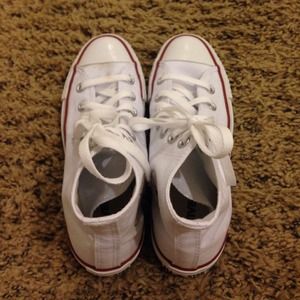 White hi top converse