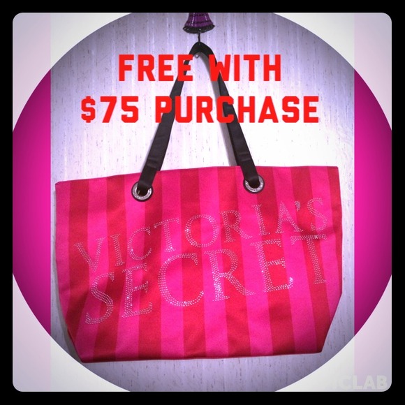 🚫GIFTED WITH PURCHASE🚫 Stripe Tote