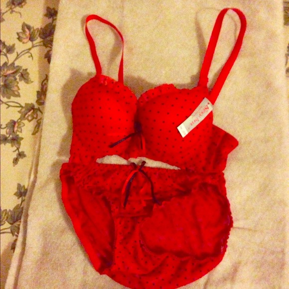 *Reserved* New Bra-Panty Sets