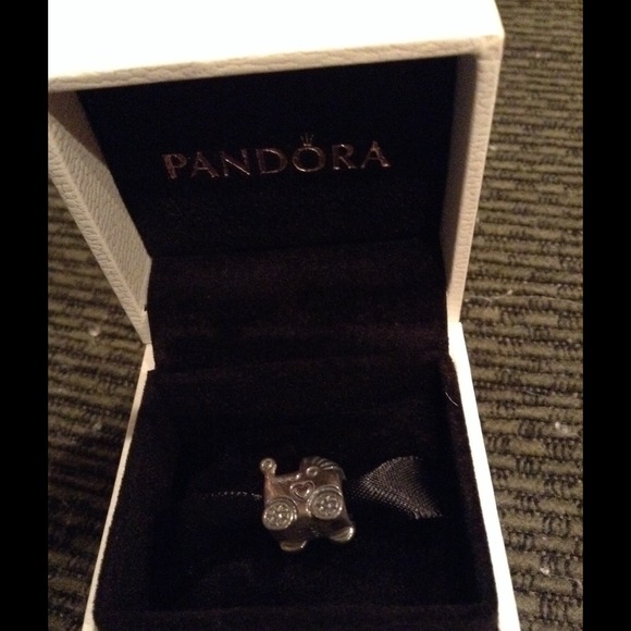 Reduced! Brand new Pandora baby carriage charm