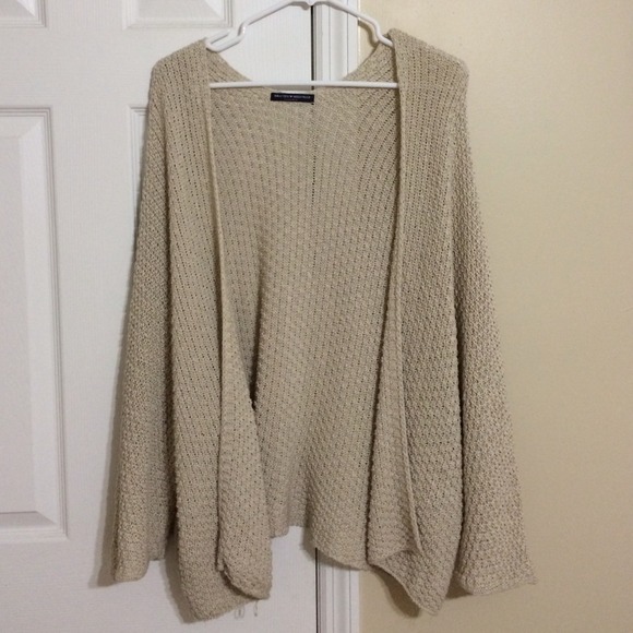 🚫SOLD🚫Brandy Melville Voltaire Cardigan