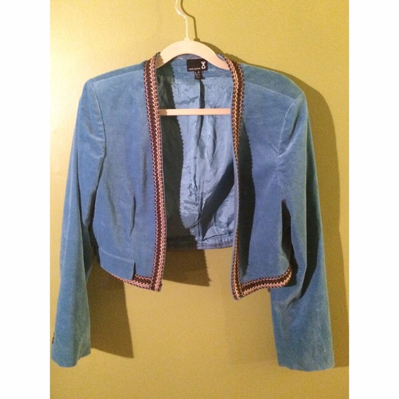 SOLD VINTAGE teal velvet cropped blazer!