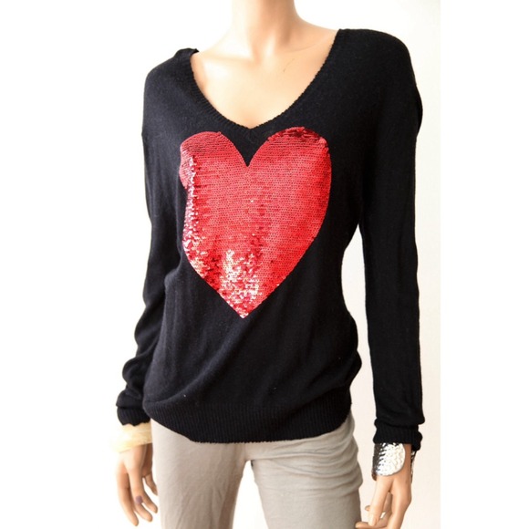 WILDFOX Red Sequin Heart Sweater | BRAND NEW - Picture 1 of 3