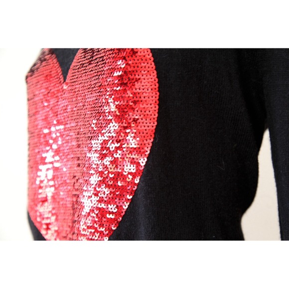 WILDFOX Red Sequin Heart Sweater | BRAND NEW - Picture 2 of 3
