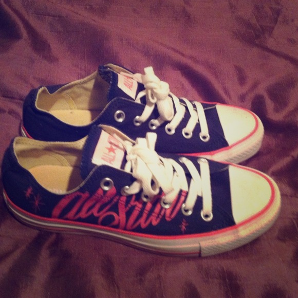 Converse All-Star Purple Low NEVER WORN