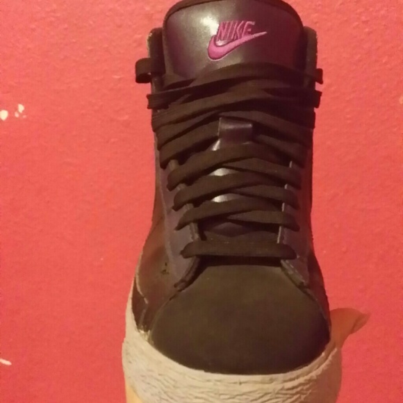 Like new Nike blazers