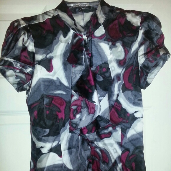 Reduced! Express Design Studio Ruffled Blouse - Picture 4 of 4