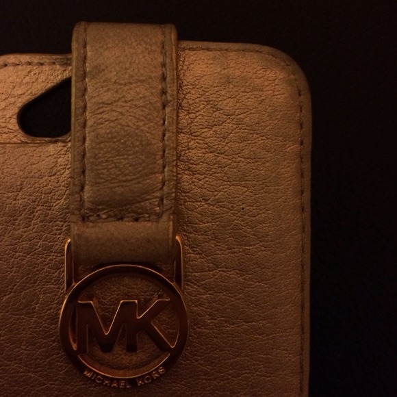 GOLD 100% AUTHENTIC MK IPHONE 4/4s case - Picture 4 of 4