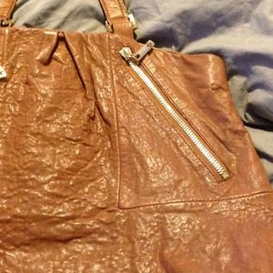 Additional pics of Tory Burch bag