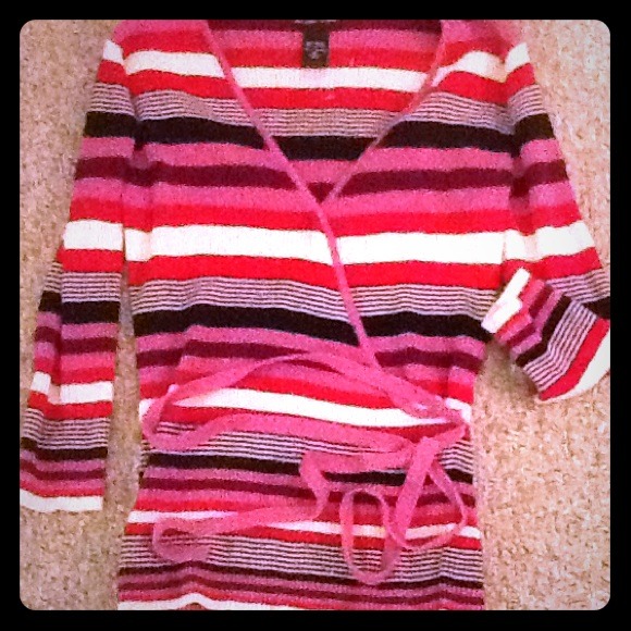 New York & Co sweater 3/4 sleeve with sash