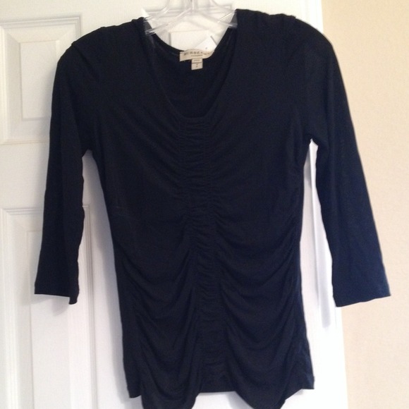 ✂️✂️MOVING SALE✂️✂️✂️price cut Black Burberry top