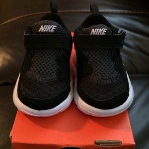 🚫SOLD🚫Nike infant sneakers