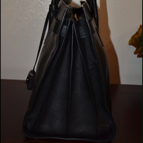 Ysl sac de jour black 100% authentic - Picture 3 of 4