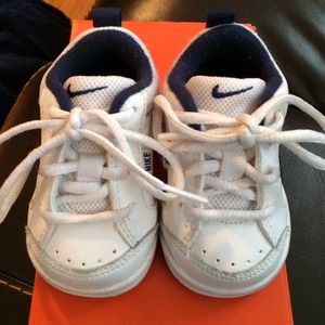 🚫SOLD🚫Nike infant sneakers