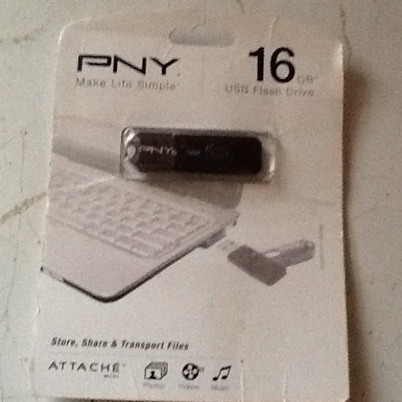 16 g flash drive