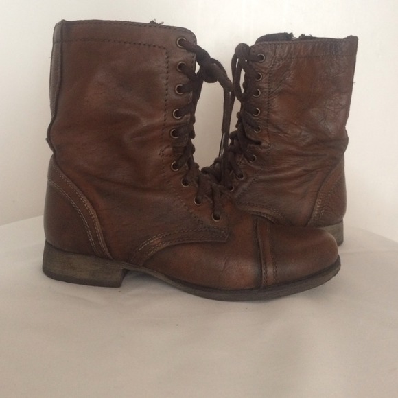Steve Madden leather boots - Picture 1 of 3
