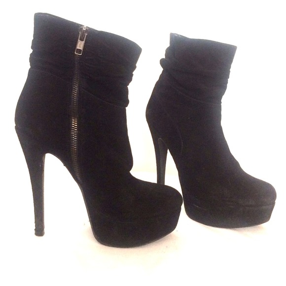 Hot Aldo suede hightop heels - Picture 1 of 1