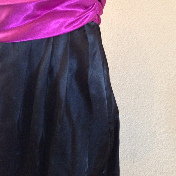 Black Charlotte russe strapless dress - Picture 3 of 4