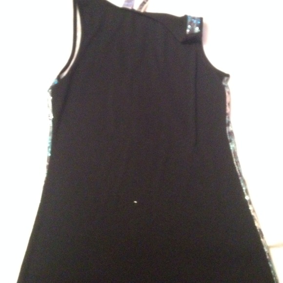 Sequins tank top bought from buckle - Picture 3 of 3