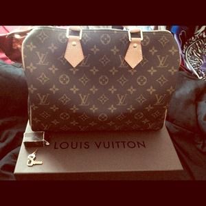 Louis Vuitton monogram speedy 30. Authentic 100%