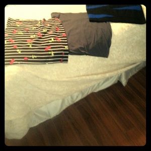 Bundled****3 skirt bundle. Minis. Cherry print= XL