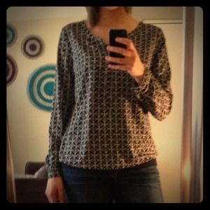 Long Sleeve Patterned Top