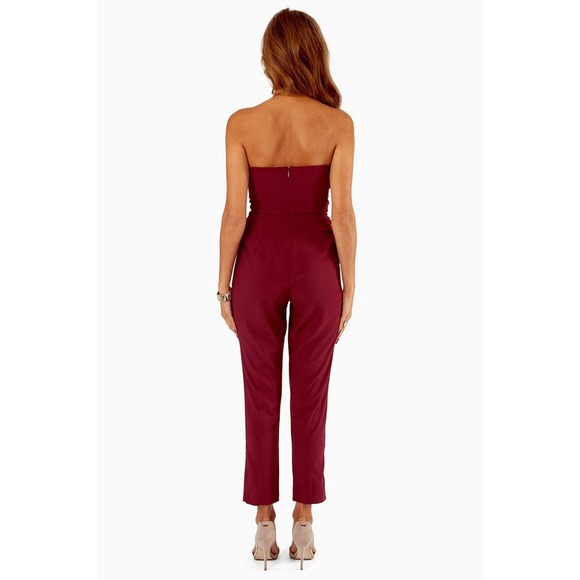 ✖️SOLD✖️Burgundy Strapless Sweetheart Jumpsuit - Picture 2 of 4