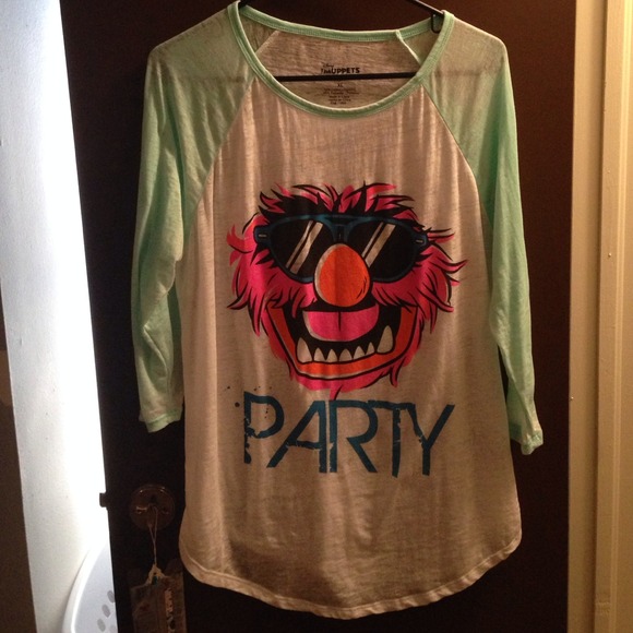 💥SOLD💥Disney the Muppets 3/4 length sleeve