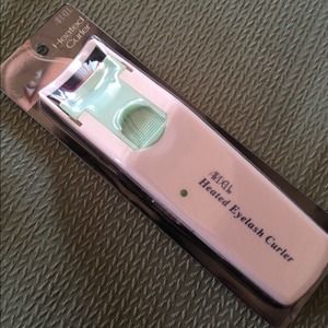 Ardell heated curler