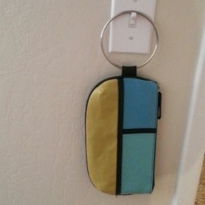 Cute fux leather cluch