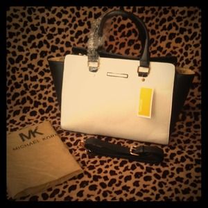 MK Selma black and white tote