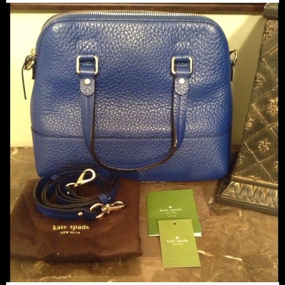 ♠️♠️Gorgeous Kate Spade Handbag♠️♠️ - Picture 2 of 4