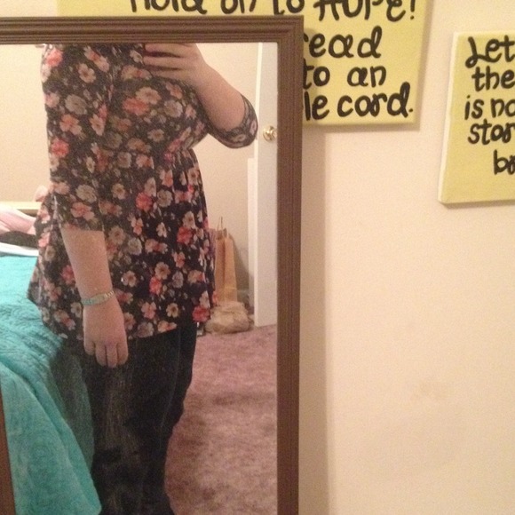 Sold! - Picture 3 of 3