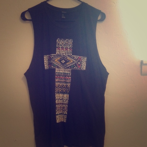 Cross muscle tank
